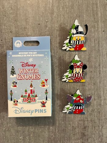Lot 3 pin’s mystère winter gnomes Disney