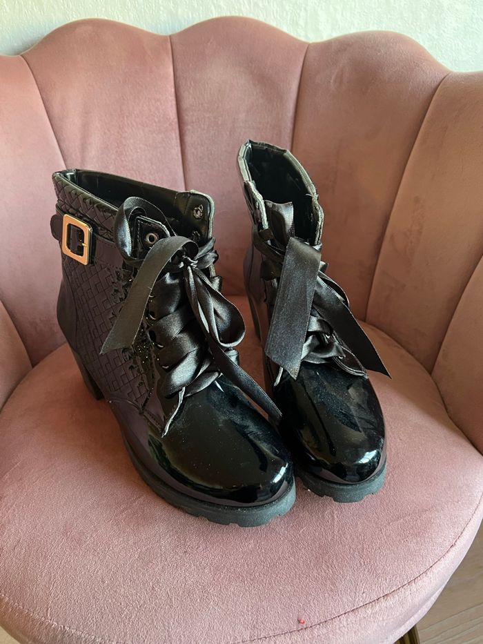 👉Bottines noires vernies à talon – pointure 41 (EU) 🖤 - photo numéro 5