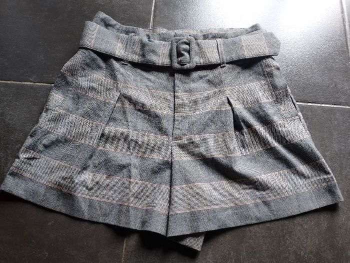 Short neuf Zara