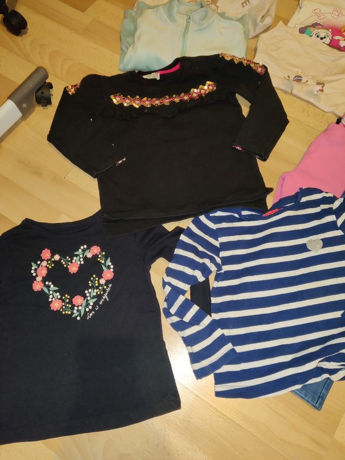Lot vêtements fille - photo numéro 7