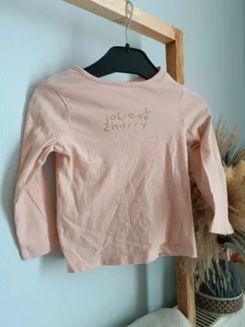 Tshirt manche longue Kiabi 18 mois