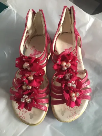 Sandales fille rose
