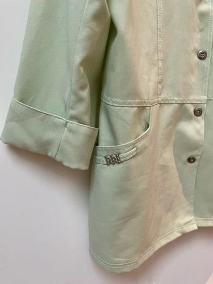 Veste chemise longue unie vert pastel manches 3/4 Afibel taille 42 - photo numéro 3