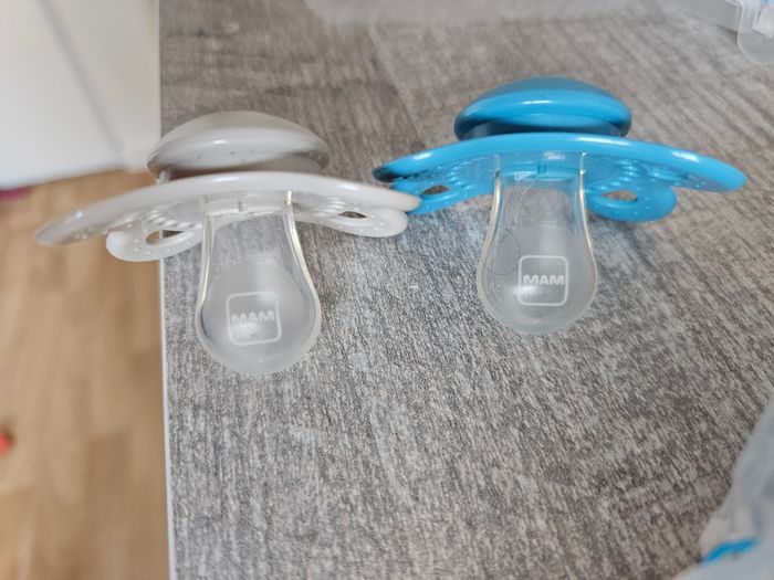 Lot tetine 0-2 mois et 2-6 mois MAM - photo numéro 5