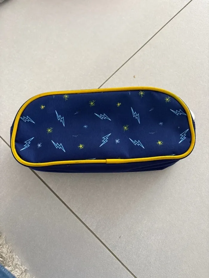 Trousse Pokémon - photo numéro 3