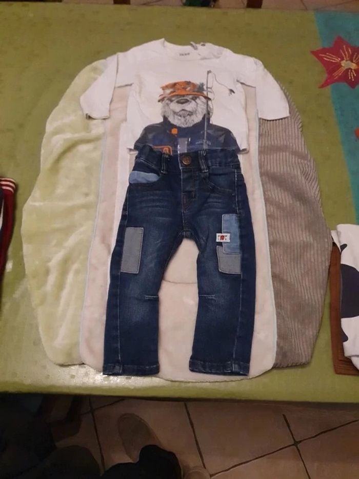 Ensemble jean et tee-shirt IKKS 6 mois