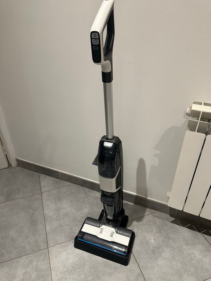 Aspirateur balais bissell - photo numéro 2