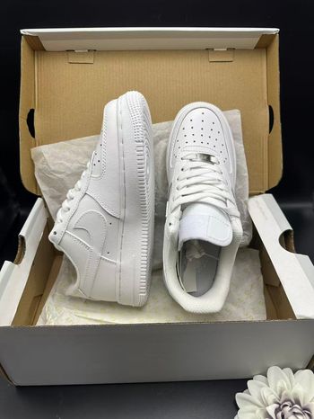 Nike Air Force 1 Low '07 Blanche  36