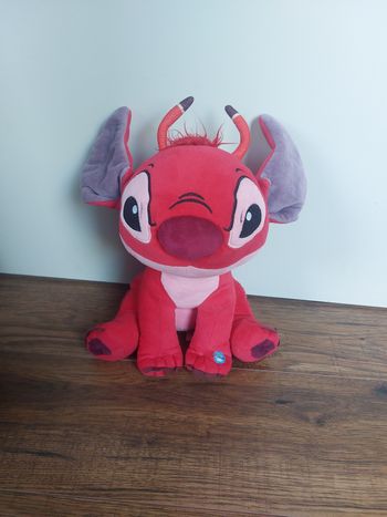 Peluche Leroy Stitch