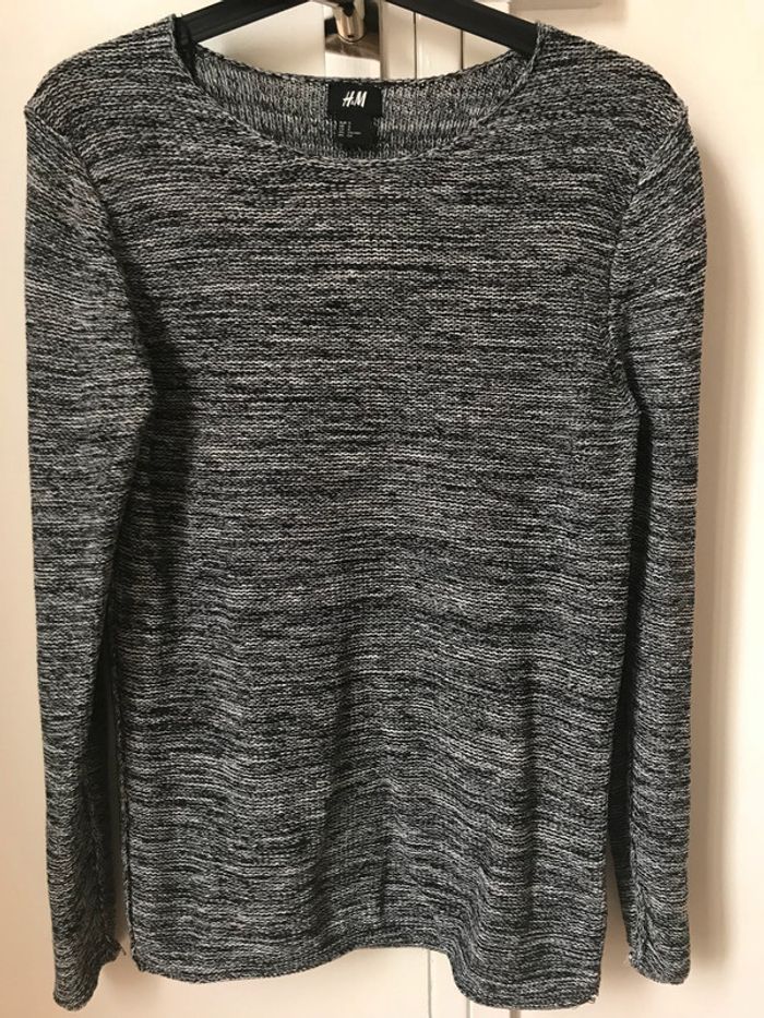 Pull gris et noir chiné H&M T.S Tbe