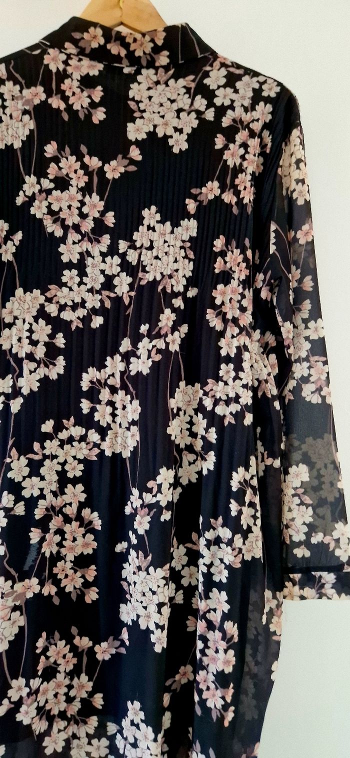 Robe fluide a motif taille M - photo numéro 10