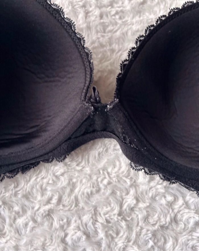 Soutien-gorge noir 90C - photo numéro 5