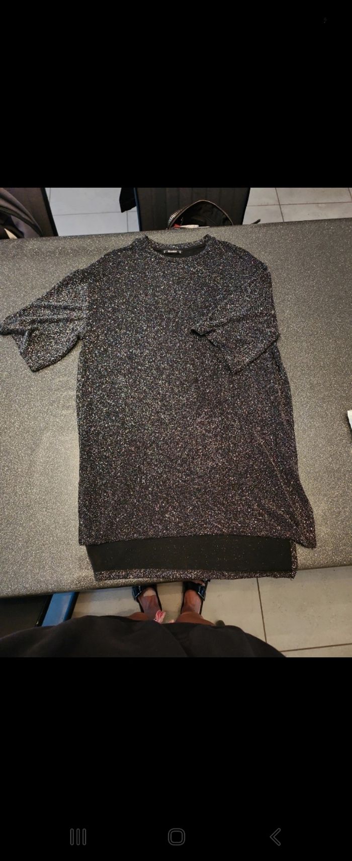 Robe T shirt à paillettes
