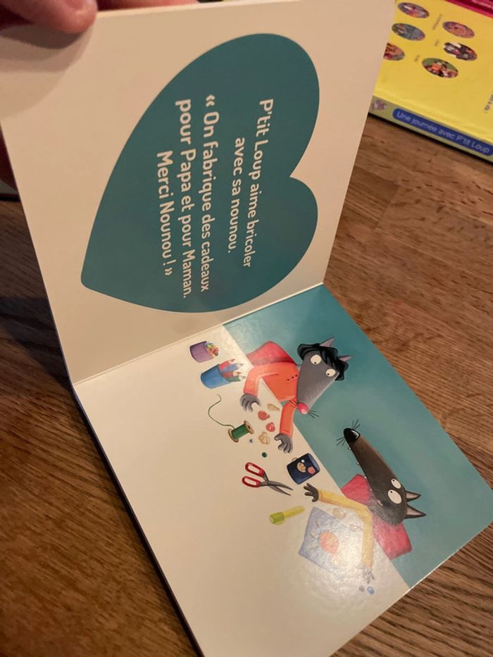 Livre cartonné P’tit Loup aimé sa nounou - photo numéro 7