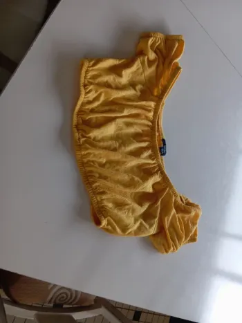 T-shirt court taille XS marque Kiabi