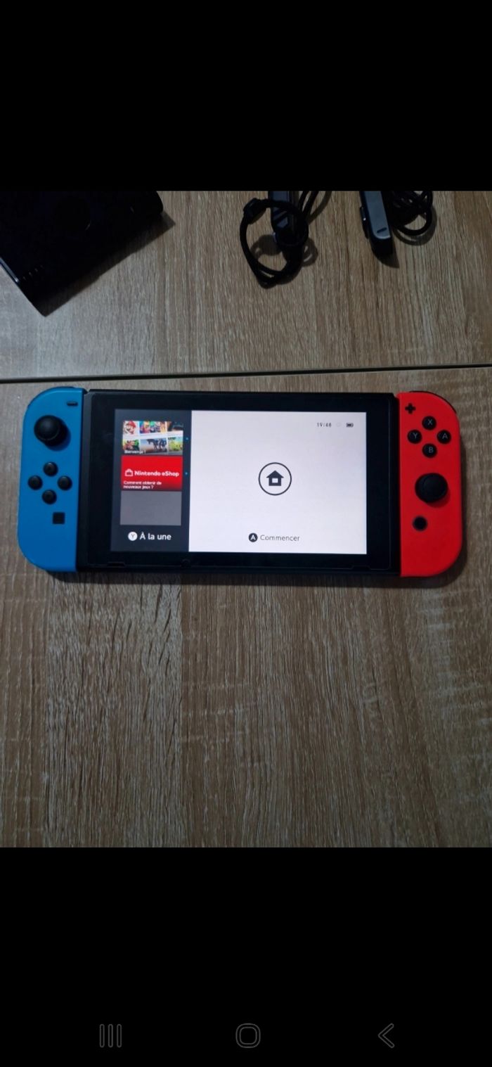 Console Nintendo Switch - photo numéro 5