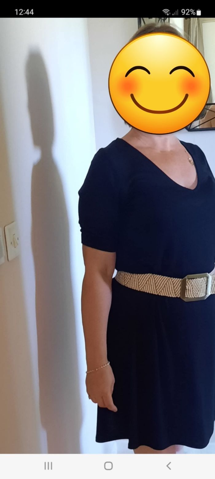 Robe courte - photo numéro 2