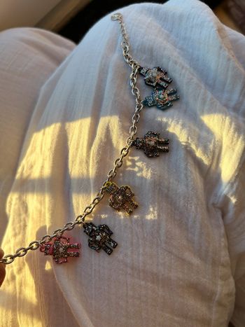 Bracelet robots