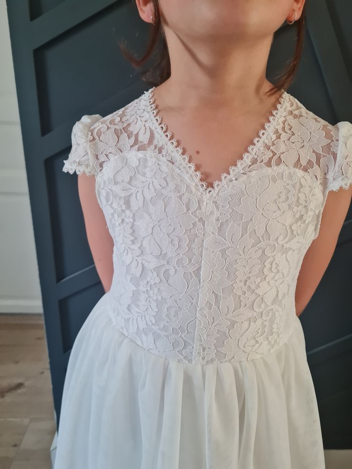 Robe cérémonie blanche 10 ans - photo numéro 4