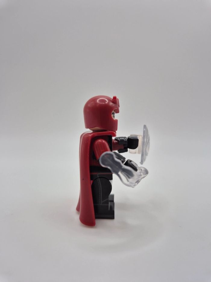 Figurine type lego Magnéto Marvel - photo numéro 4