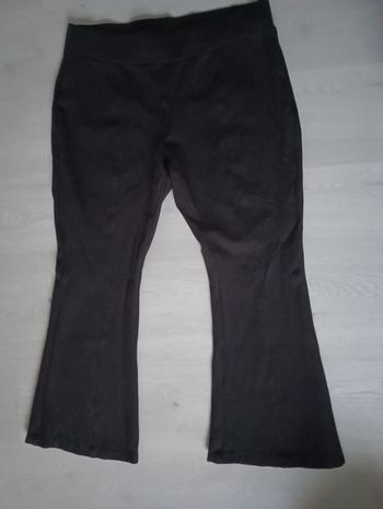 Pantalon noir évasé dans le bas M&S Mode Taille 46 en Tbe