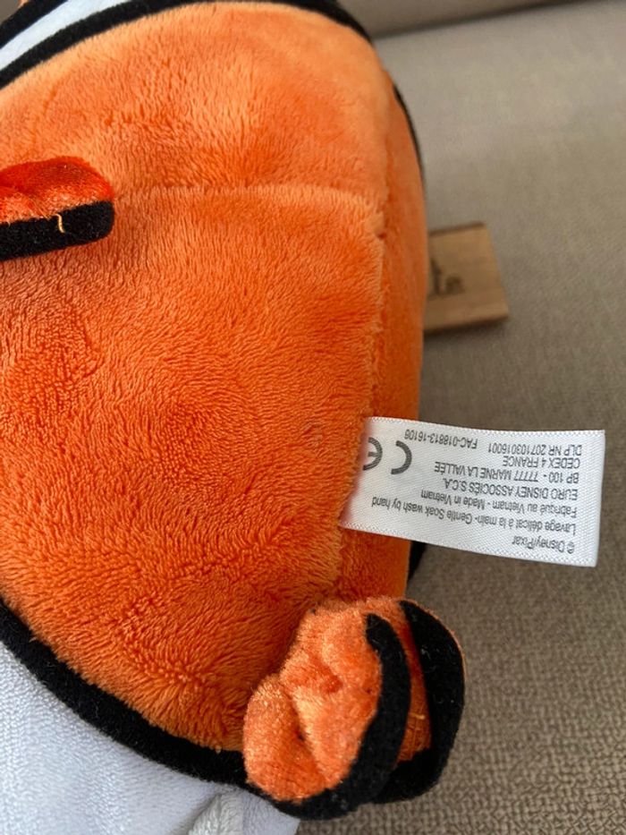 Peluche Nemo Disney Très bon état - photo numéro 4