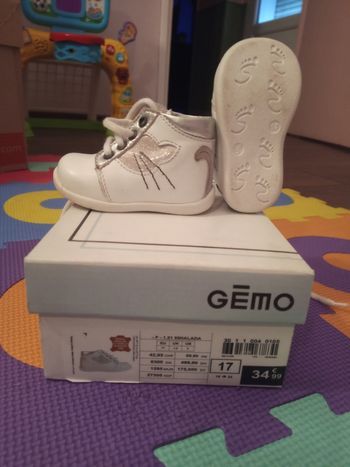 Chaussures pointure 17