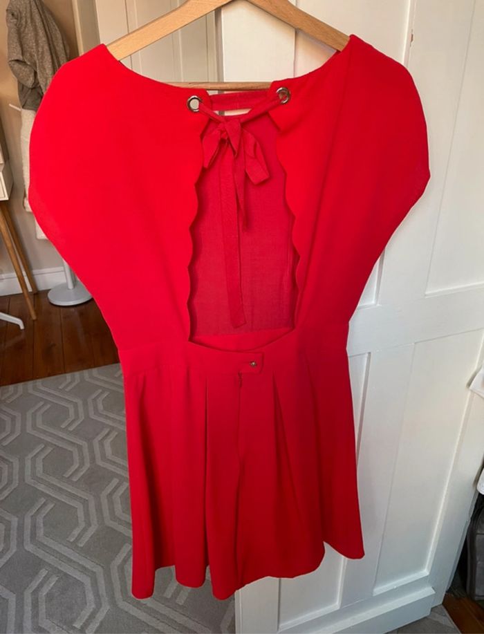 Robe dos nu - photo numéro 2