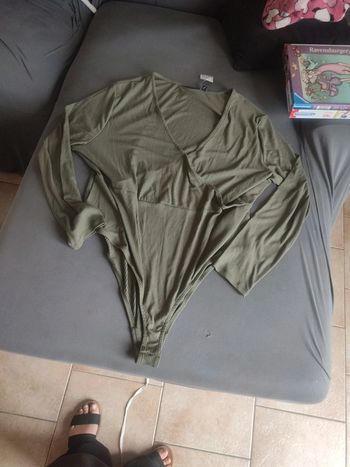 Body kaki neuf kiabi