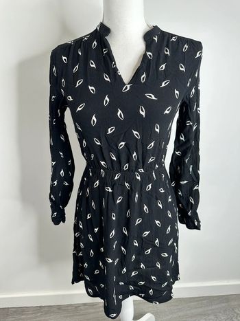 Robe bariolée noire et blanche H&M T34 XS