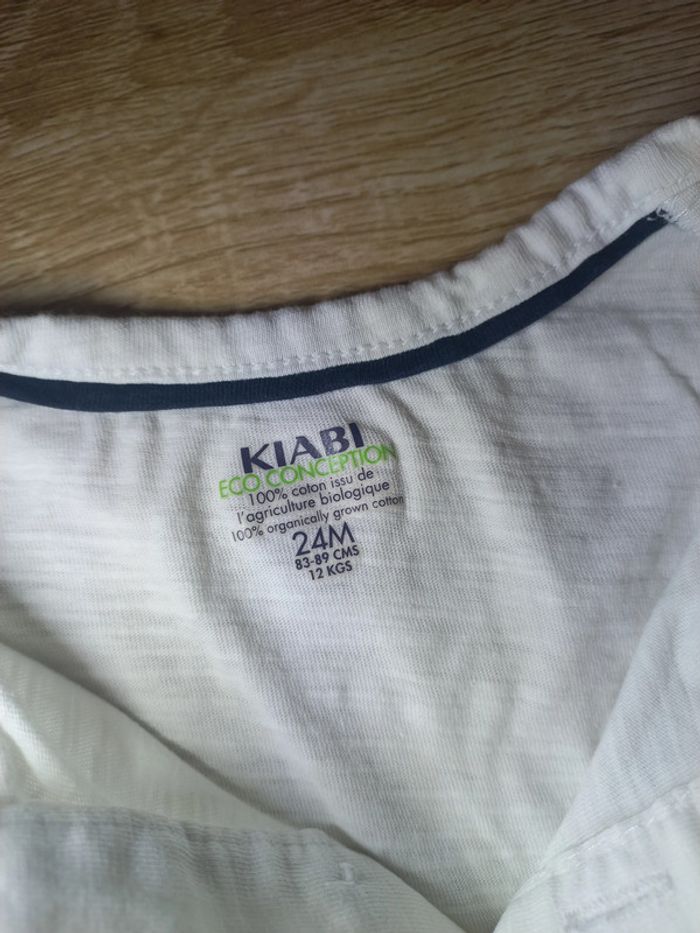 Vends t-shirt manches courtes 24 mois - photo numéro 3