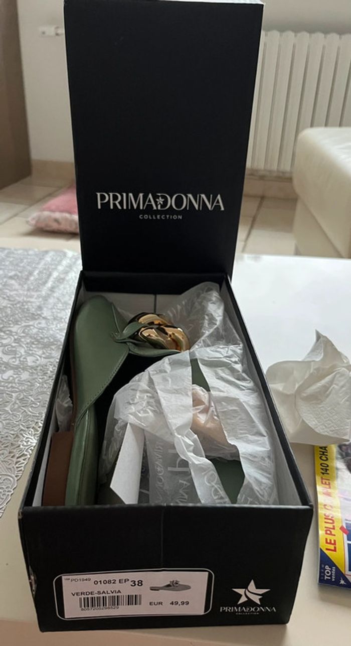 Prima donna collection sabots ou mules talon plat joli vert amende pointure 38 impec - photo numéro 9