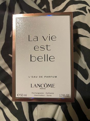 Parfum « la vie est belle »