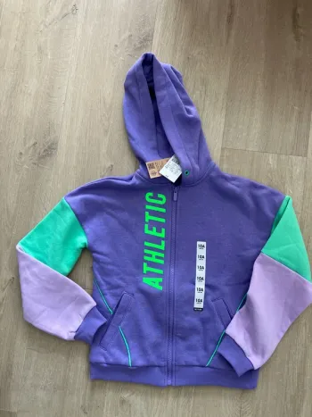 Pull sweat à capuche gilet zippé 10 ans neuf avec étiquette kiabi