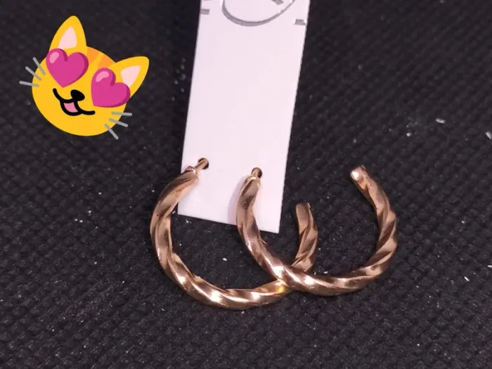 Boucle d'oreille doré demi anneaux