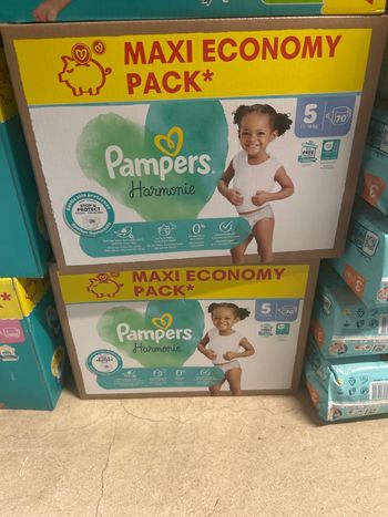 2 packs Pampers harmonie t5 