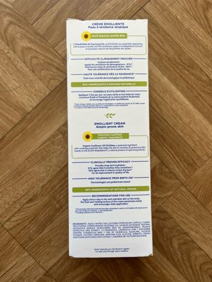 Crème émolliente au tournesol issu de culture bio Mustela 200ml (NEUF) - photo numéro 2