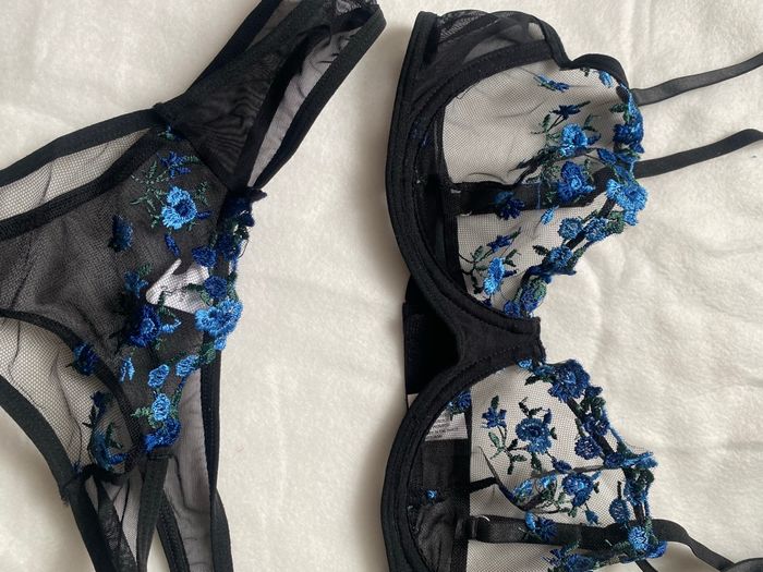 Ensemble lingerie neuf - photo numéro 4