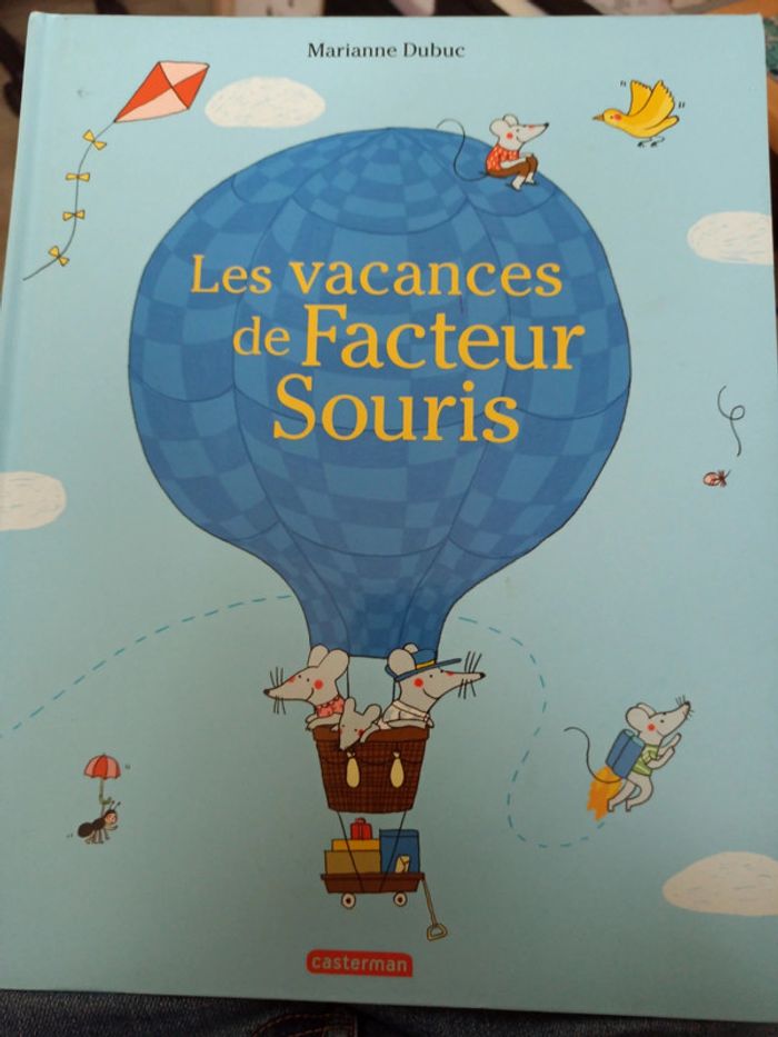 Livre les vacances de facteur souris
