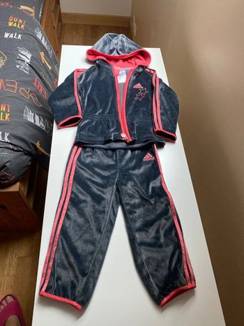 Ensemble adidas
