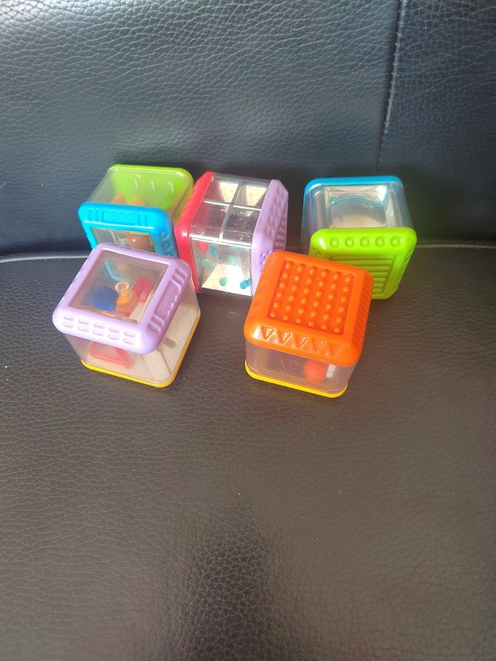 Cubes sensoriels vintage fisher price - photo numéro 3