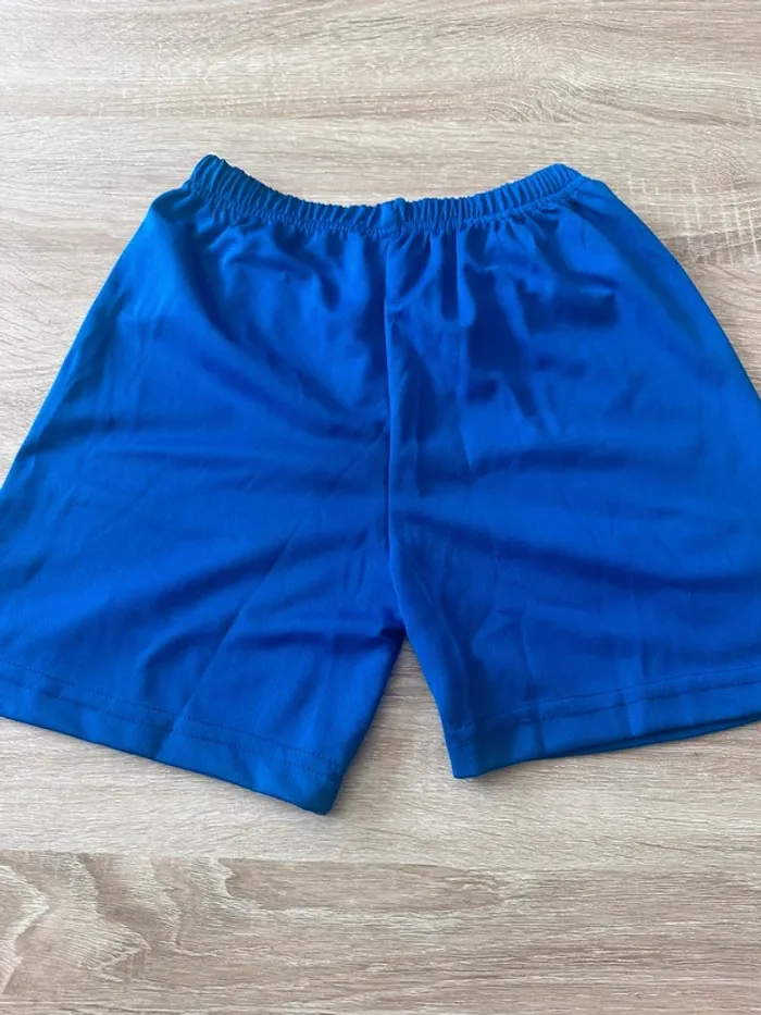 Short de foot - photo numéro 4