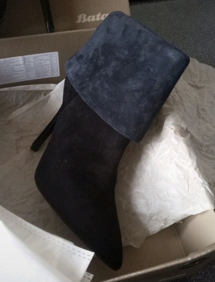 Bottines Bata Bata pointure 38 neuve - photo numéro 4