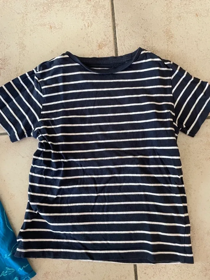 2 teeshirts manches courtes 6ans Gémo - photo numéro 6