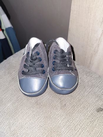 Chaussure pointure 19