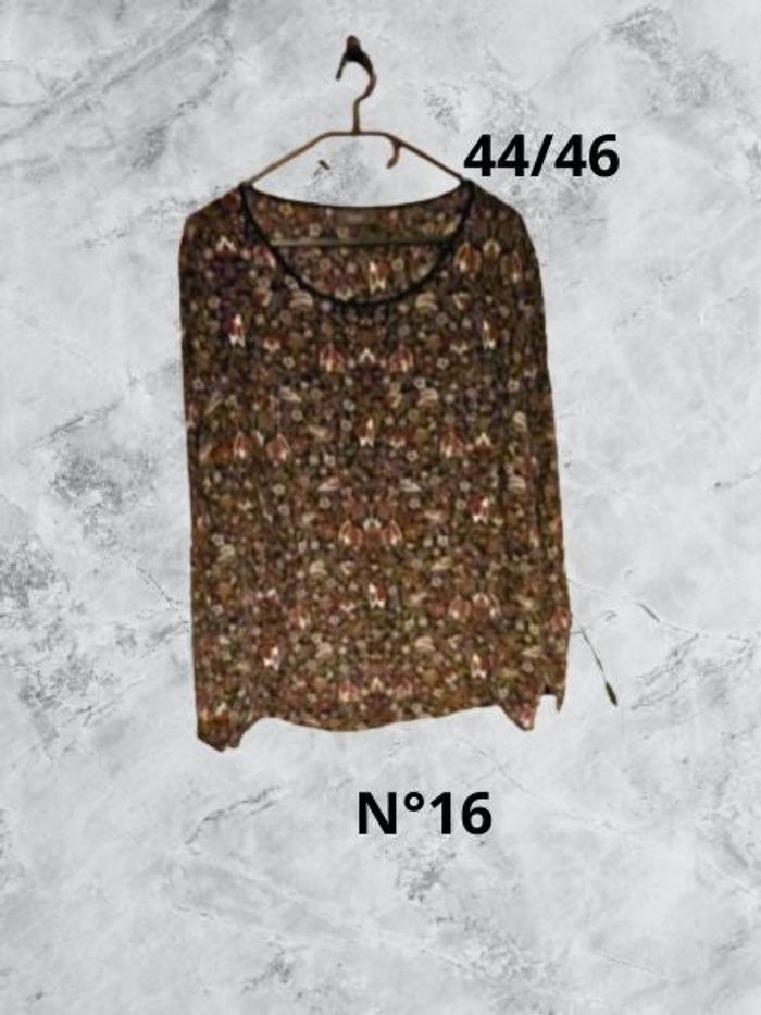 N°16 Blouse multicolore T44/46. Yessica.