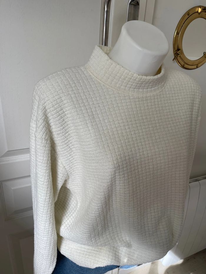 Pull crème - photo numéro 4