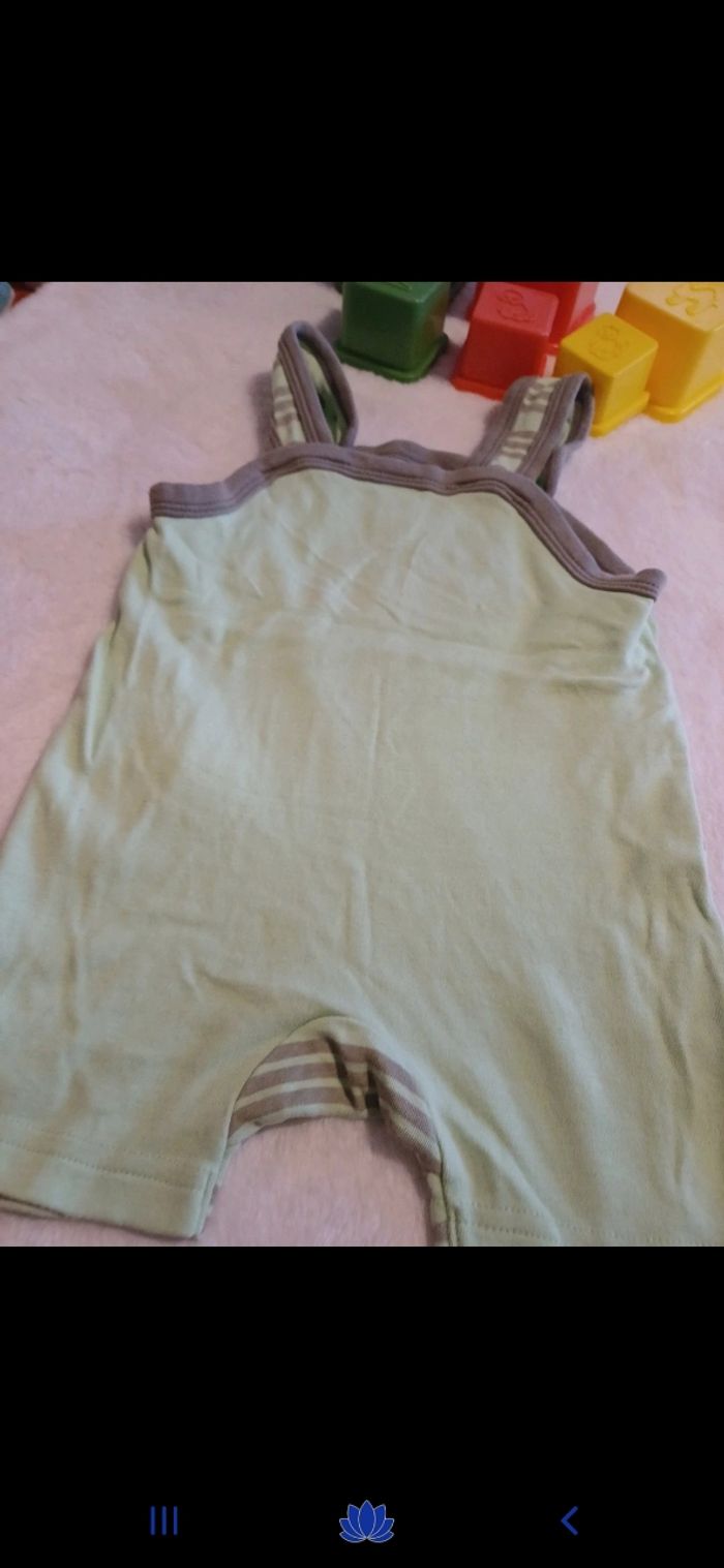 Combinaison d été bébé taille 6 mois - photo numéro 3