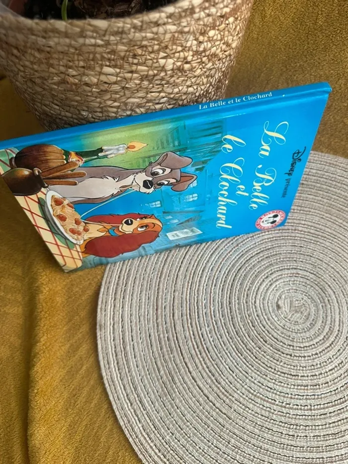Livre La Belle et le Clochard - photo numéro 3