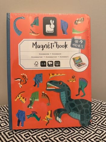 Janod - Magnéti'book Dinosaures, 40 magnets